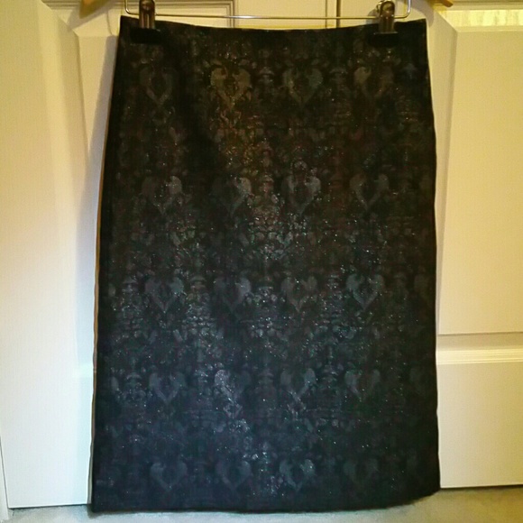 Skirt - Picture 1 of 4